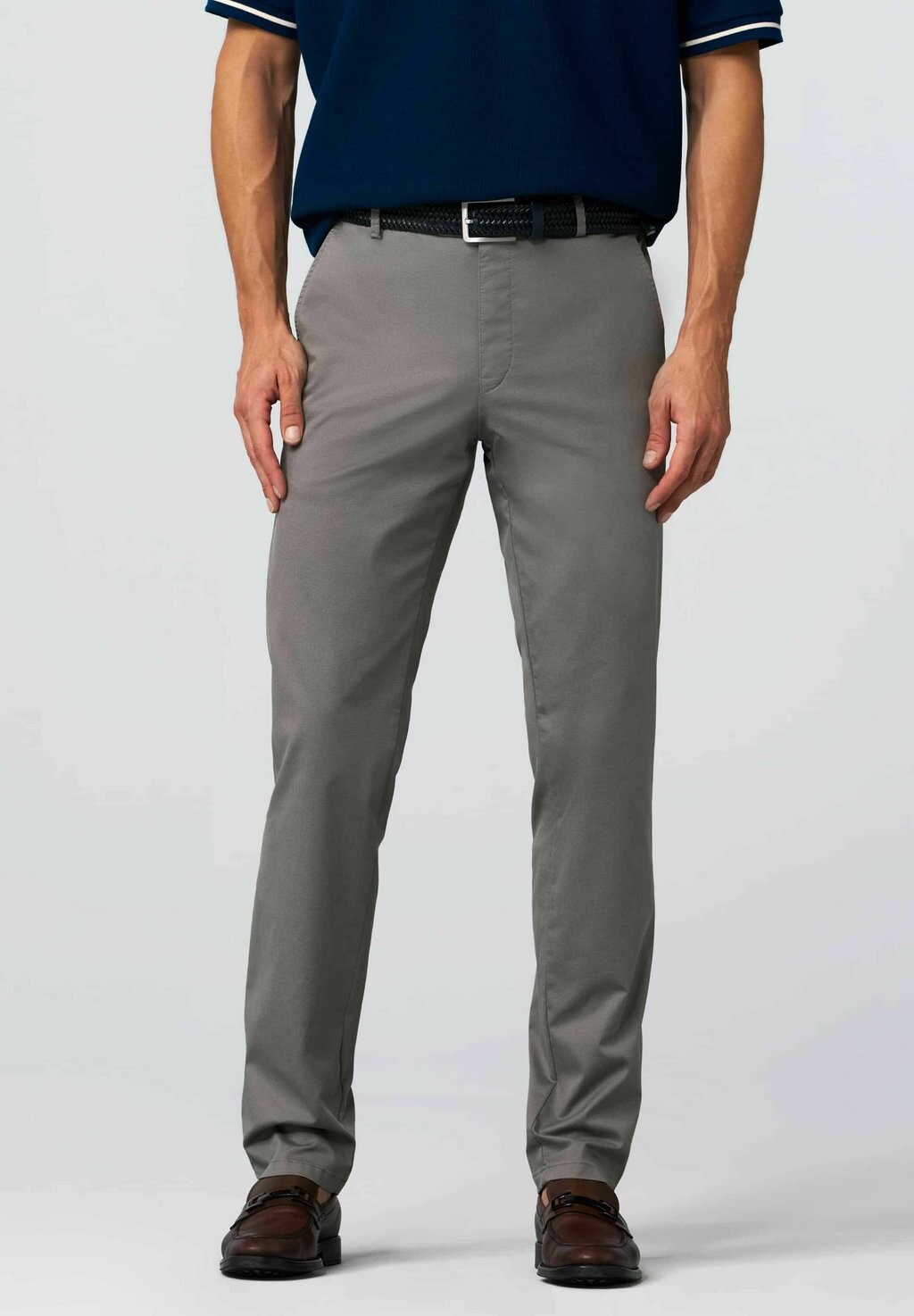 Плетеный пояс Meyer, темно-синий
Плетеный пояс Meyer, темно-синий