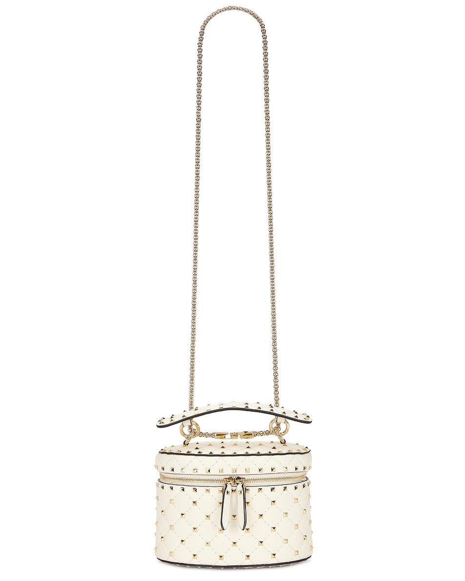 Сумка Rockstud Spike Vanity Valentino Garavani, Light Ivory
Сумка Rockstud Spike Vanity Valentino Garavani, Light Ivory
