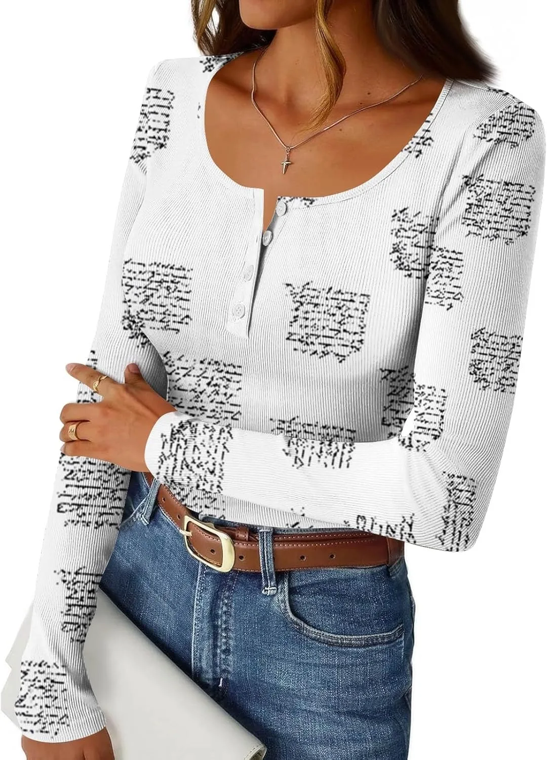 Женская футболка с длинным рукавом и пуговицами FlekmanArt
Женская футболка с длинным рукавом и пуговицами FlekmanArt