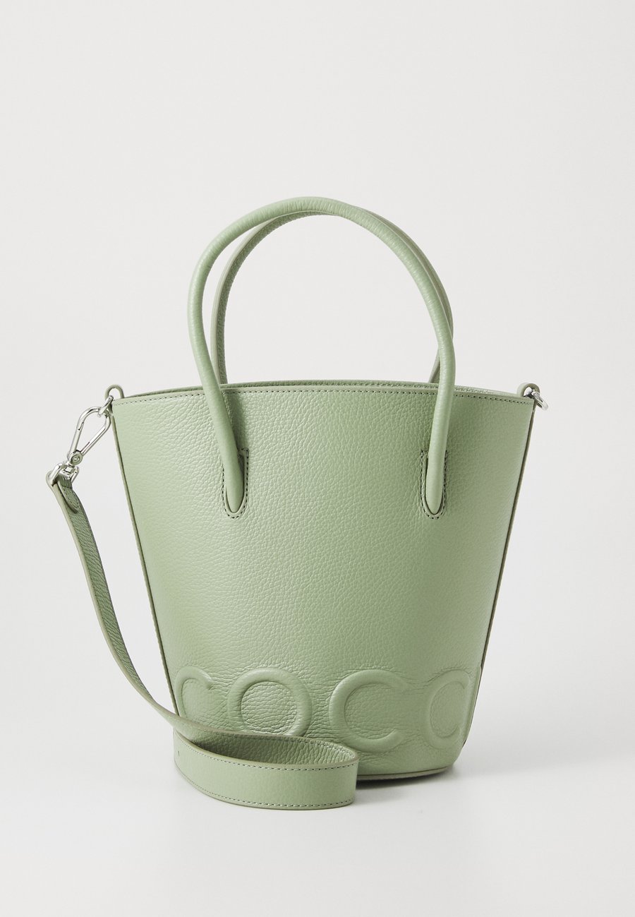 Сумка Coccinelle MYRTHA MAXI, Greenery/Green
Сумка Coccinelle MYRTHA MAXI, Greenery/Green