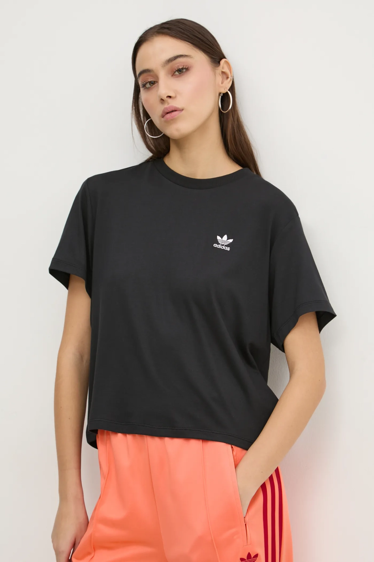 ФУТБОЛКА SNAKE TRF TEE adidas Originals, черный
ФУТБОЛКА SNAKE TRF TEE adidas Originals, черный