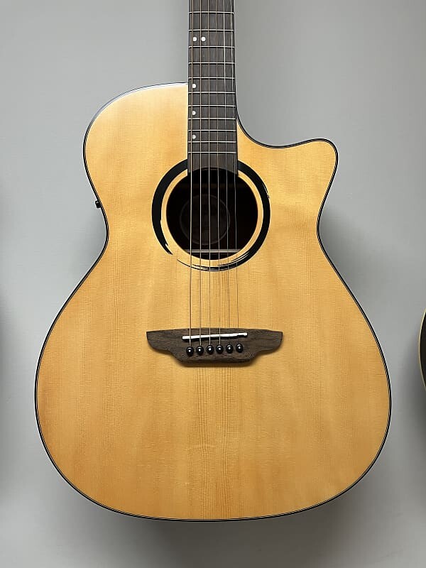 Акустическая гитара Luna Wabi Sabi Series Folk 2020s - Natural
Акустическая гитара Luna Wabi Sabi Series Folk 2020s - Natural