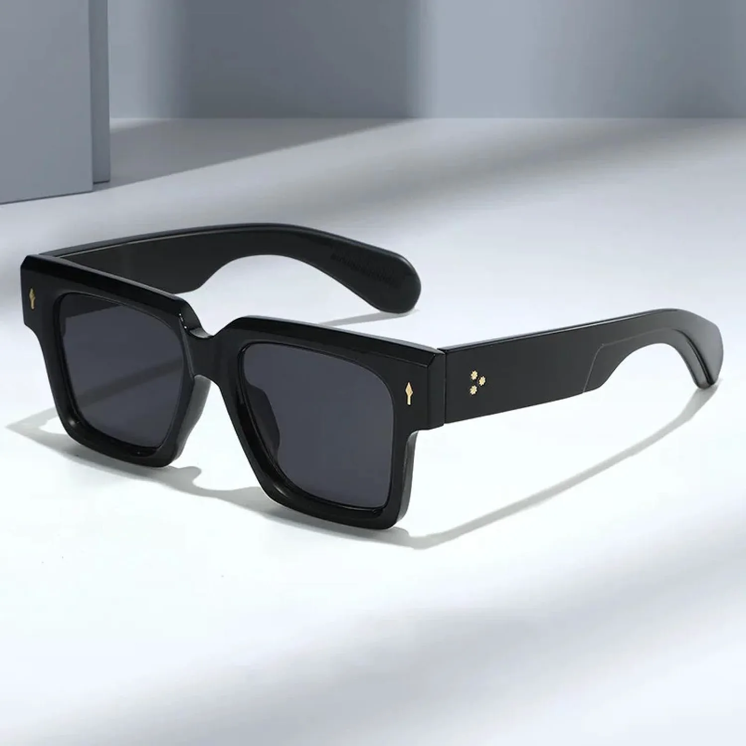 Солнцезащитные очки с защитой от УФ-излучения UV400 | Rivet Punk | Для женщин и мужчин, для занятий спортом на открытом воздухе и вождения DSVIGF, Black Black
Солнцезащитные очки с защитой от УФ-излучения UV400 | Rivet Punk | Для женщин и мужчин, для занятий спортом на открытом воздухе и вождения DSVIGF, Black Black