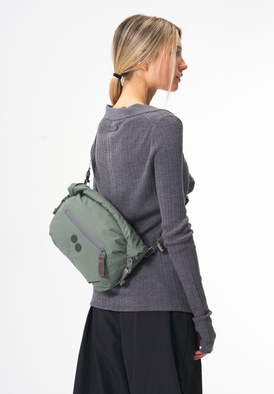 Сумка кросс-боди pinqponq AKSEL, Pure Sage/Green
Сумка кросс-боди pinqponq AKSEL, Pure Sage/Green
