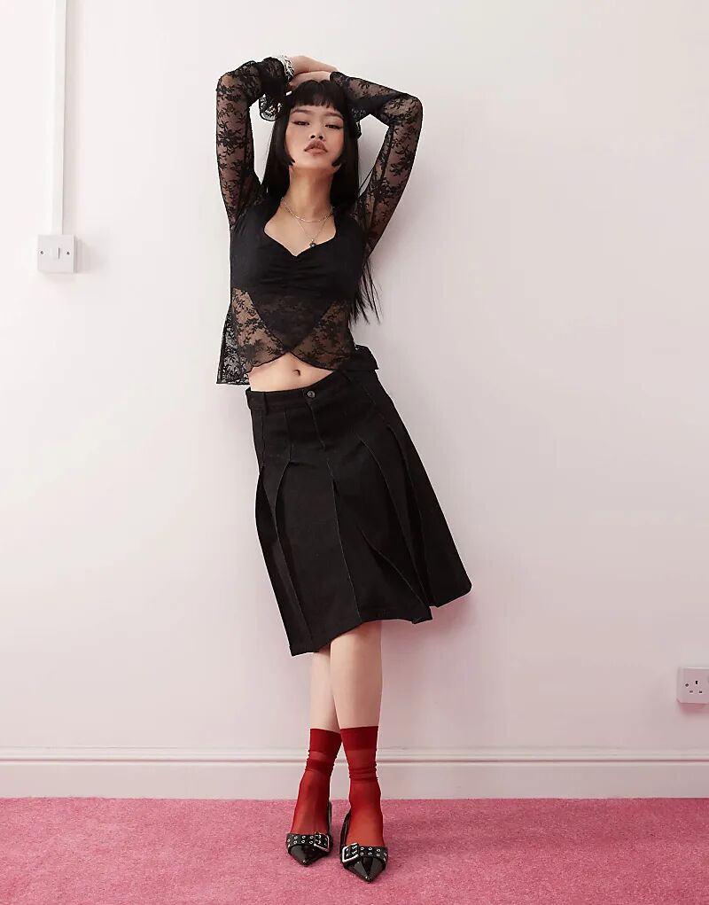 Черная юбка миди из шамбре sanjani Motel
Черная юбка миди из шамбре sanjani Motel