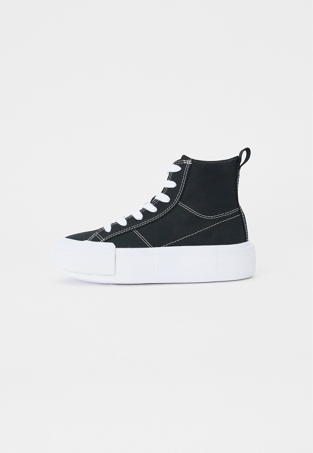 Высокие кроссовки CHUCK TAYLOR ALL STAR CRUISE UNISEX Converse, черный
Высокие кроссовки CHUCK TAYLOR ALL STAR CRUISE UNISEX Converse, черный