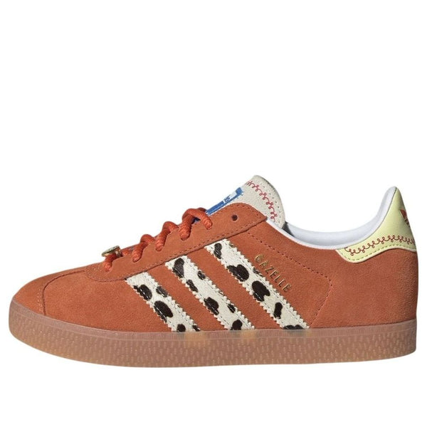 Кроссовки x toy story gazelle Adidas, оранжевый
Кроссовки x toy story gazelle Adidas, оранжевый