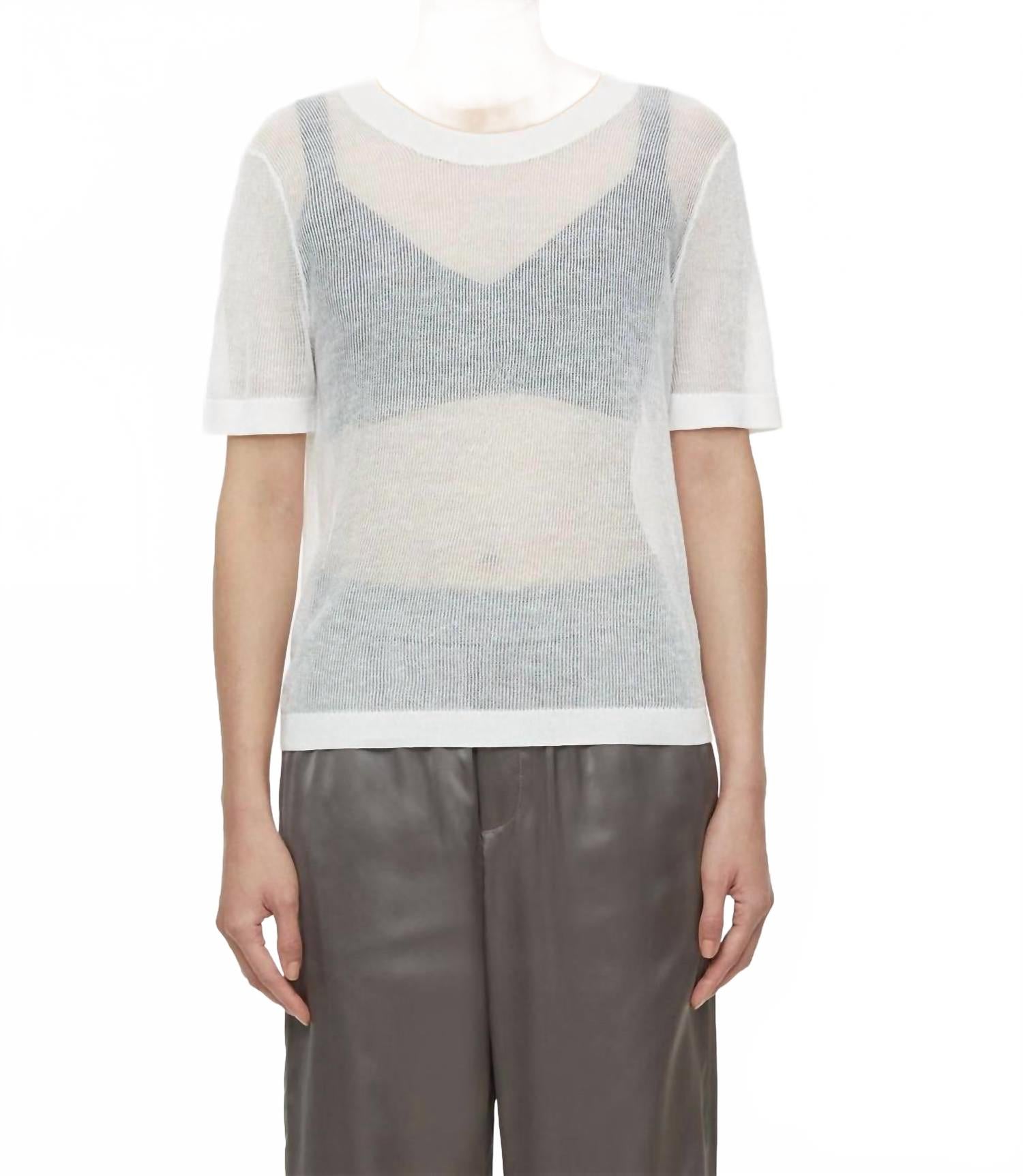 Топ из хлопка и льна с короткими рукавами цвета слоновой кости CLOSED
Топ из хлопка и льна с короткими рукавами цвета слоновой кости CLOSED