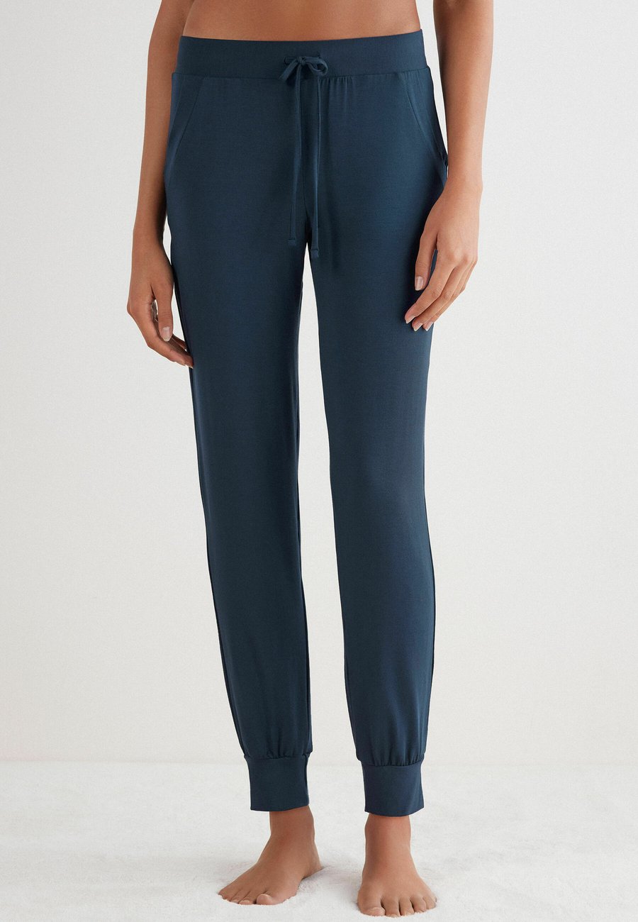 Пижамные брюки Intimissimi CON BAJO ELÁSTICO, Blue/Dark Blue
Пижамные брюки Intimissimi CON BAJO ELÁSTICO, Blue/Dark Blue