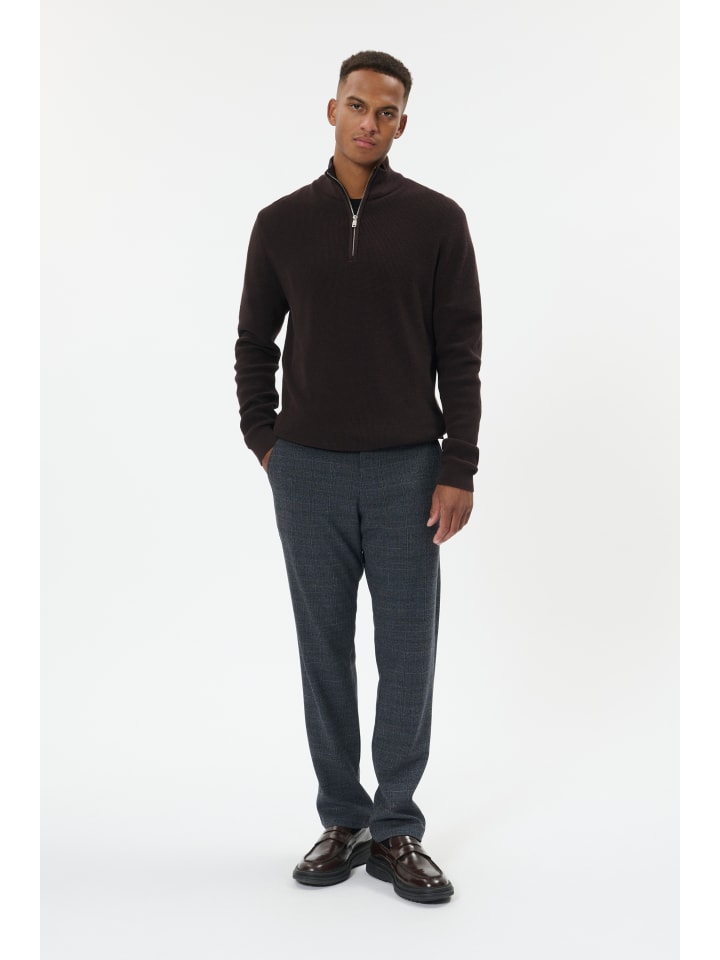 Matinique Повседневные брюки MAPristu прямого кроя в крупную темно-синюю клетку
Matinique Повседневные брюки MAPristu прямого кроя в крупную темно-синюю клетку