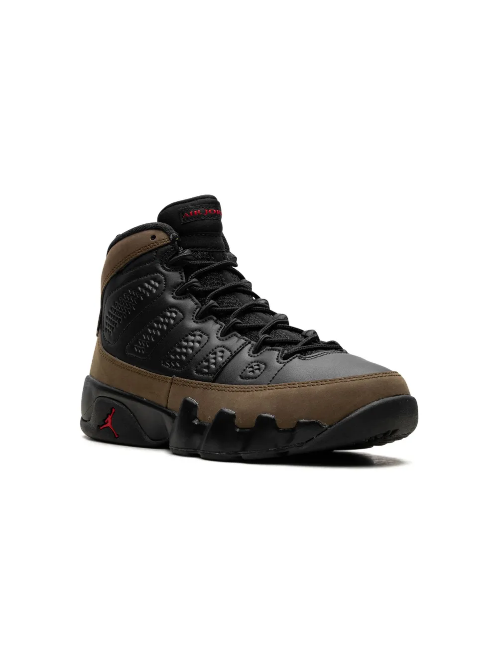 Кроссовки Air Jordan 9 Olive 2024 Jordan Kids, черный
Кроссовки Air Jordan 9 Olive 2024 Jordan Kids, черный