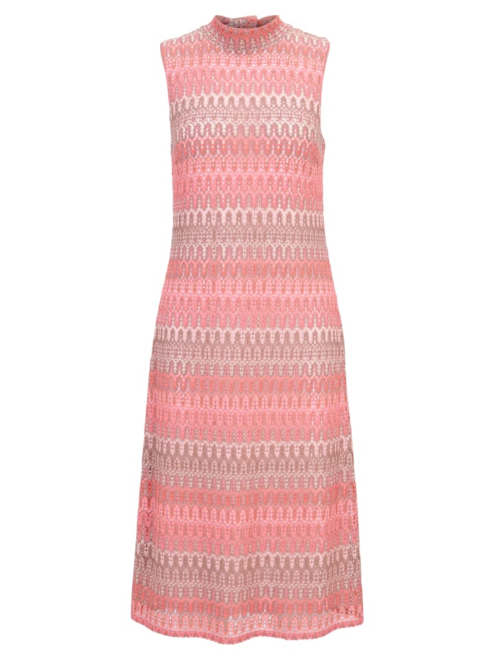 Длинное платье CARTOON
Длинное платье CARTOON