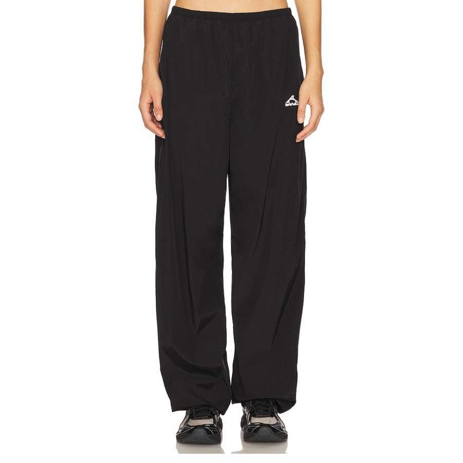 Черные спортивные штаны Alexander Wang
Черные спортивные штаны Alexander Wang