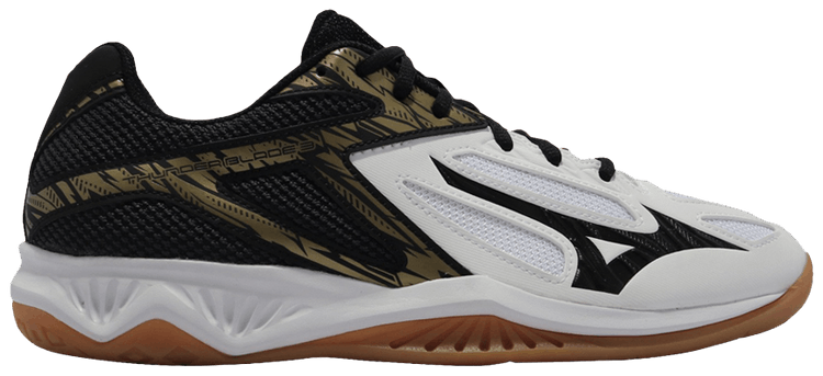 Кроссовки Mizuno Thunder Blade 3 'White Black Gold', белый 
Кроссовки Mizuno Thunder Blade 3 'White Black Gold', белый
