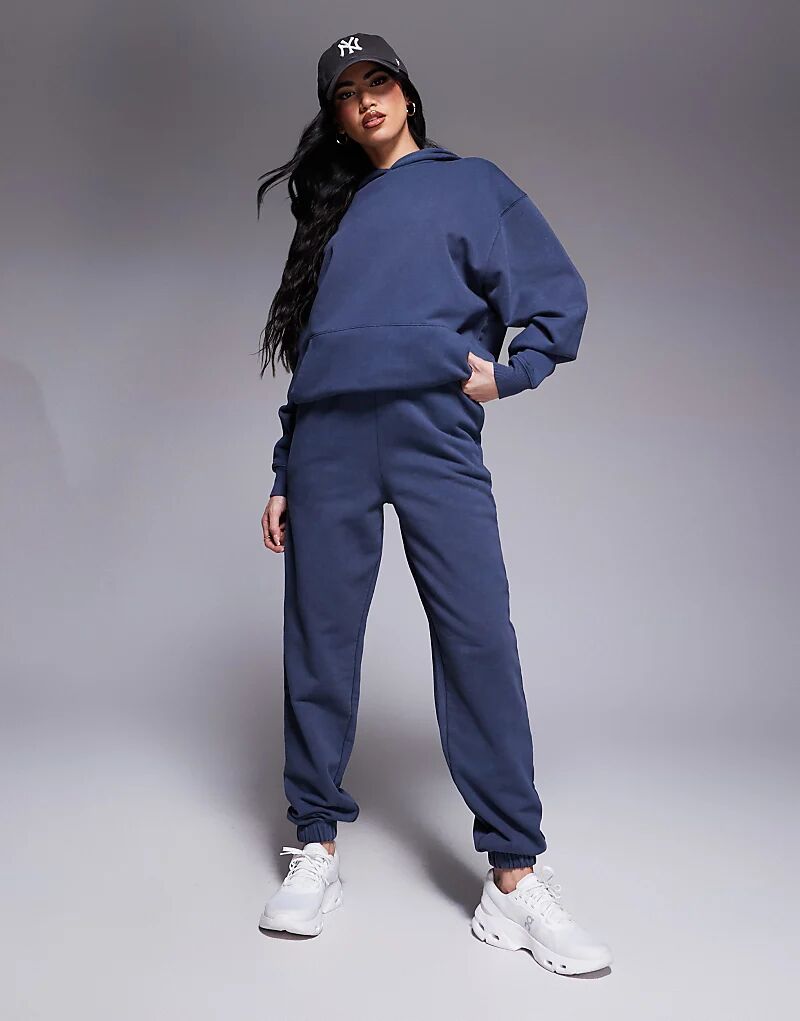 4505 Быстросохнущие утяжеленные тренировочные брюки темно-синего цвета
4505 Быстросохнущие утяжеленные тренировочные брюки темно-синего цвета