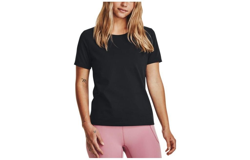 Женская футболка Under Armour, цвет Black
Женская футболка Under Armour, цвет Black