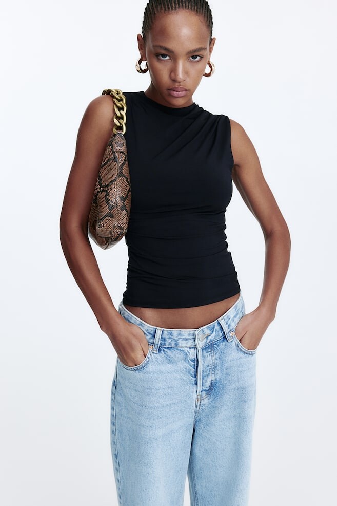 Драпированная майка H&M, черный
Драпированная майка H&M, черный