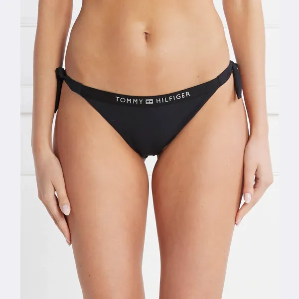 Плавки бикини с завязками по бокам Tommy Hilfiger, черный
Плавки бикини с завязками по бокам Tommy Hilfiger, черный