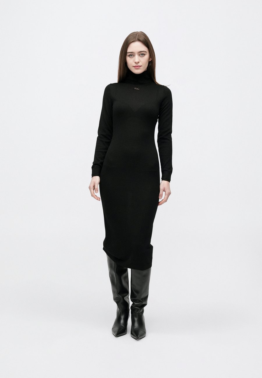Платье Diesel ALINESA DRESS, Black
Платье Diesel ALINESA DRESS, Black