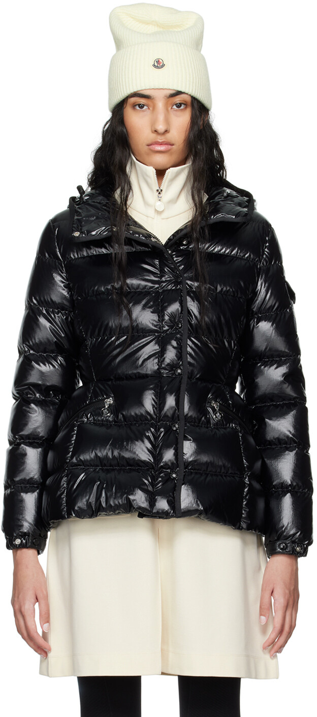 Короткая куртка Barante Moncler
Короткая куртка Barante Moncler