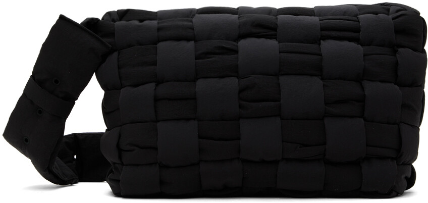 Черная средняя сумка-кассета Bottega Veneta
Черная средняя сумка-кассета Bottega Veneta