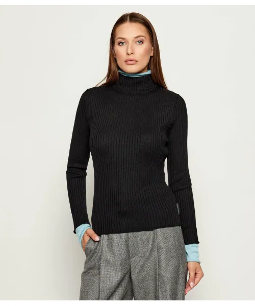 Водолазка Slim fit Calvin Klein Jeans, черный
Водолазка Slim fit Calvin Klein Jeans, черный