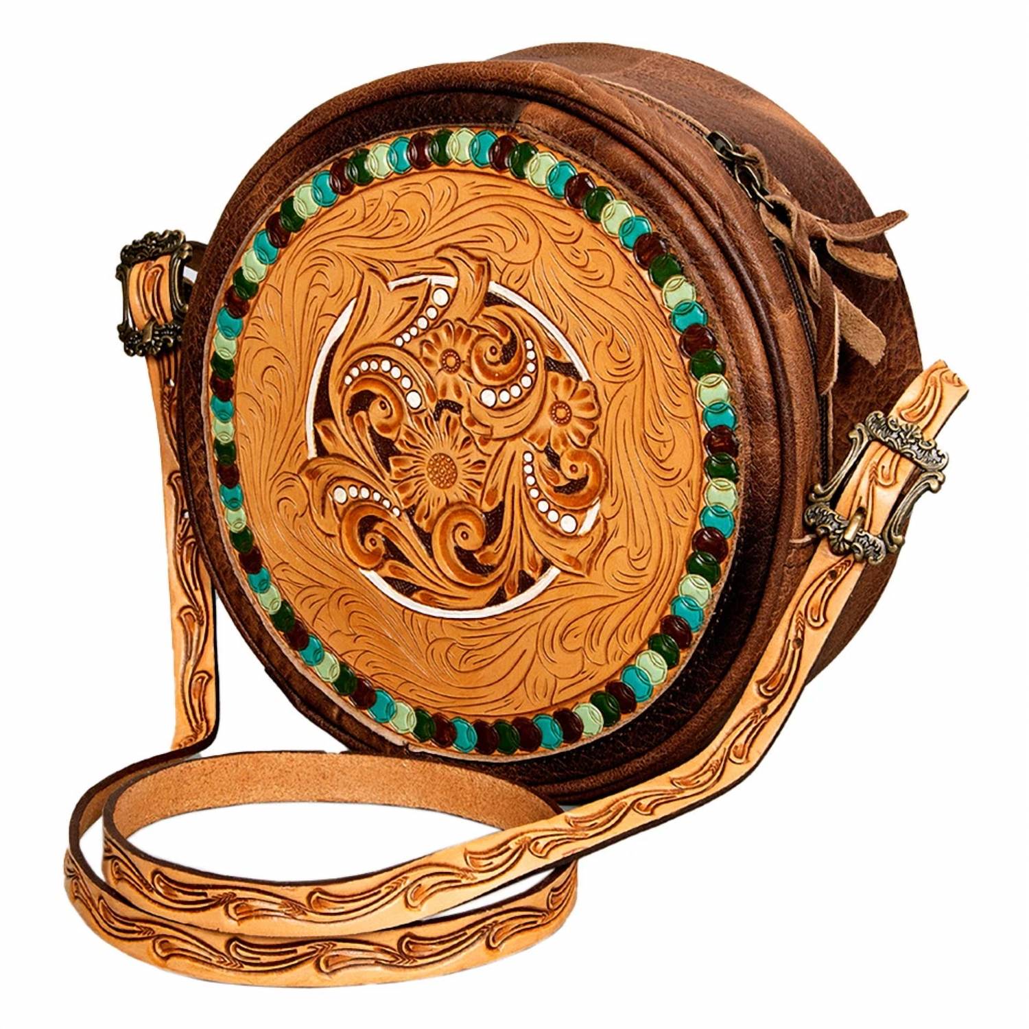 Женская круглая кожаная сумка с тиснением в коричневом цвете American Darling
Женская круглая кожаная сумка с тиснением в коричневом цвете American Darling