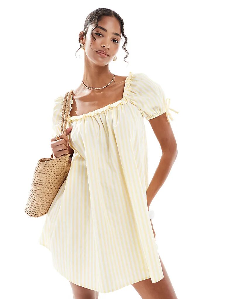 Мини-платье New Look из поплина с квадратным вырезом в полоску желтого цвета
Мини-платье New Look из поплина с квадратным вырезом в полоску желтого цвета