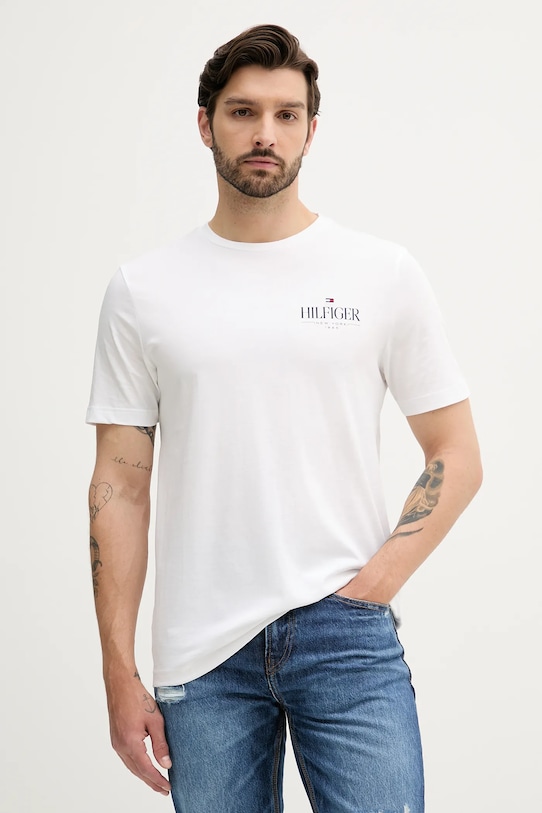 Хлопковая футболка Tommy Hilfiger, белый
Хлопковая футболка Tommy Hilfiger, белый