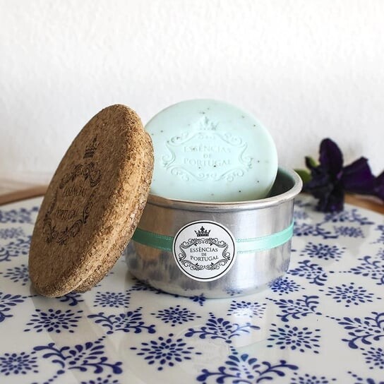 Мыло Essencias de Portugal фиалки 2х50г в алюминиевой коробке, L&L LongLife
Мыло Essencias de Portugal фиалки 2х50г в алюминиевой коробке, L&L LongLife