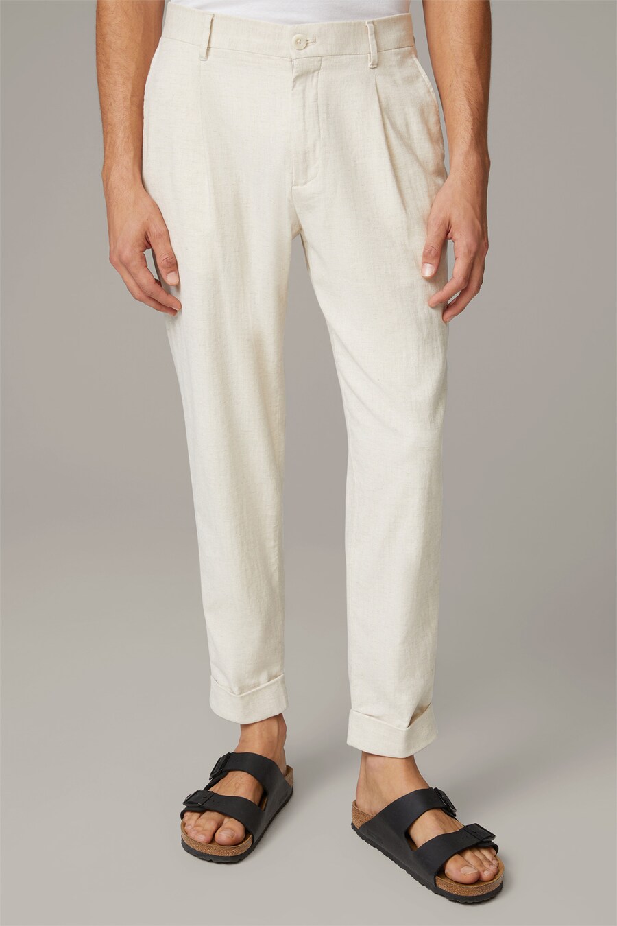 Зауженные брюки со складками спереди STRELLSON Louis, бежевый
Зауженные брюки со складками спереди STRELLSON Louis, бежевый