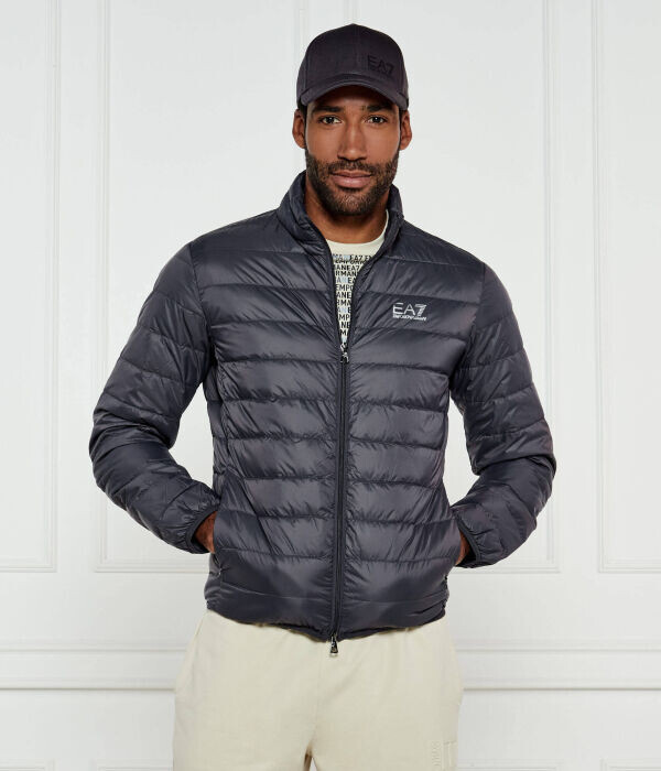 Пуховик мужской Ea7 легкий стеганый, серый
Пуховик мужской Ea7 легкий стеганый, серый