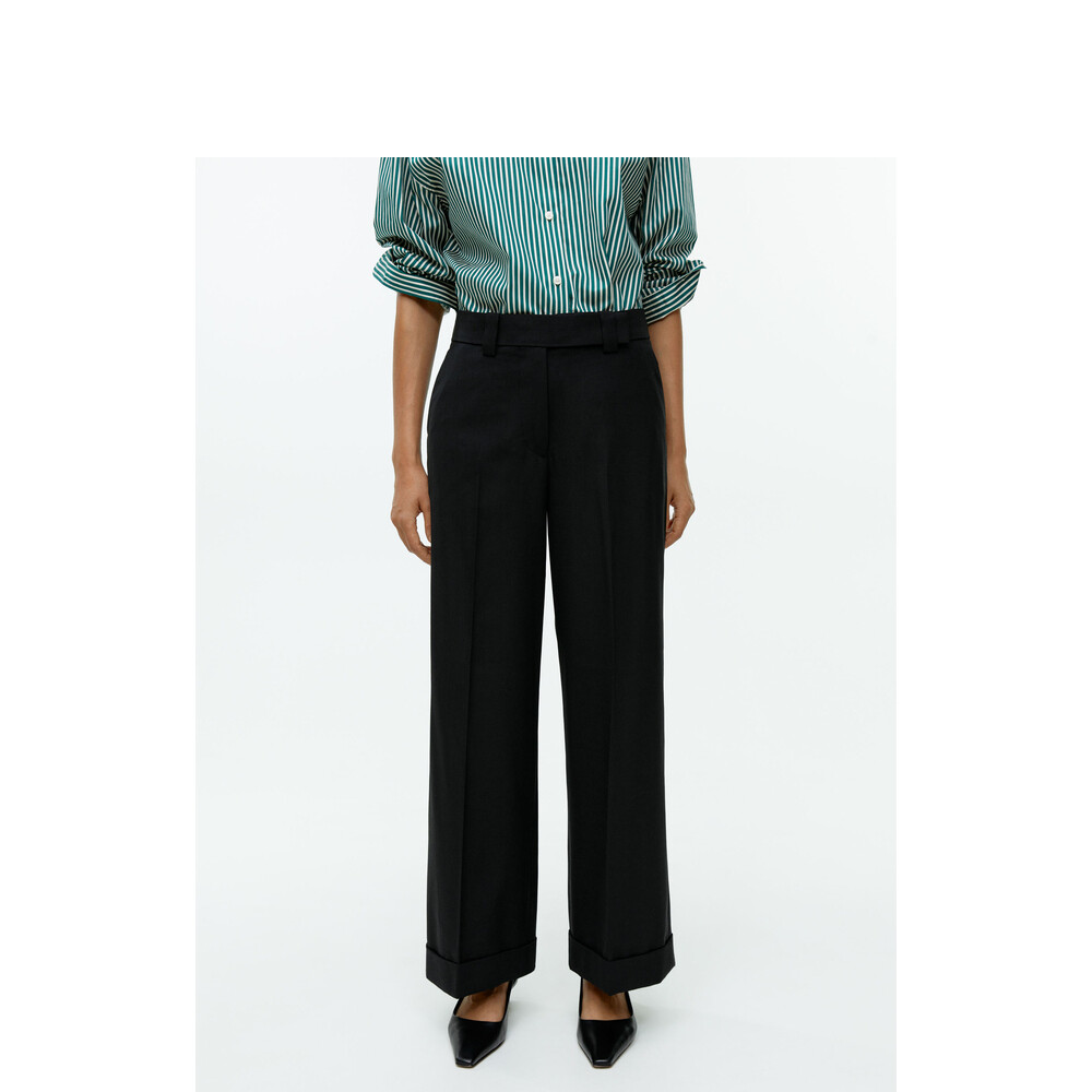 Брюки женские Arket широкие, черный
Брюки женские Arket широкие, черный