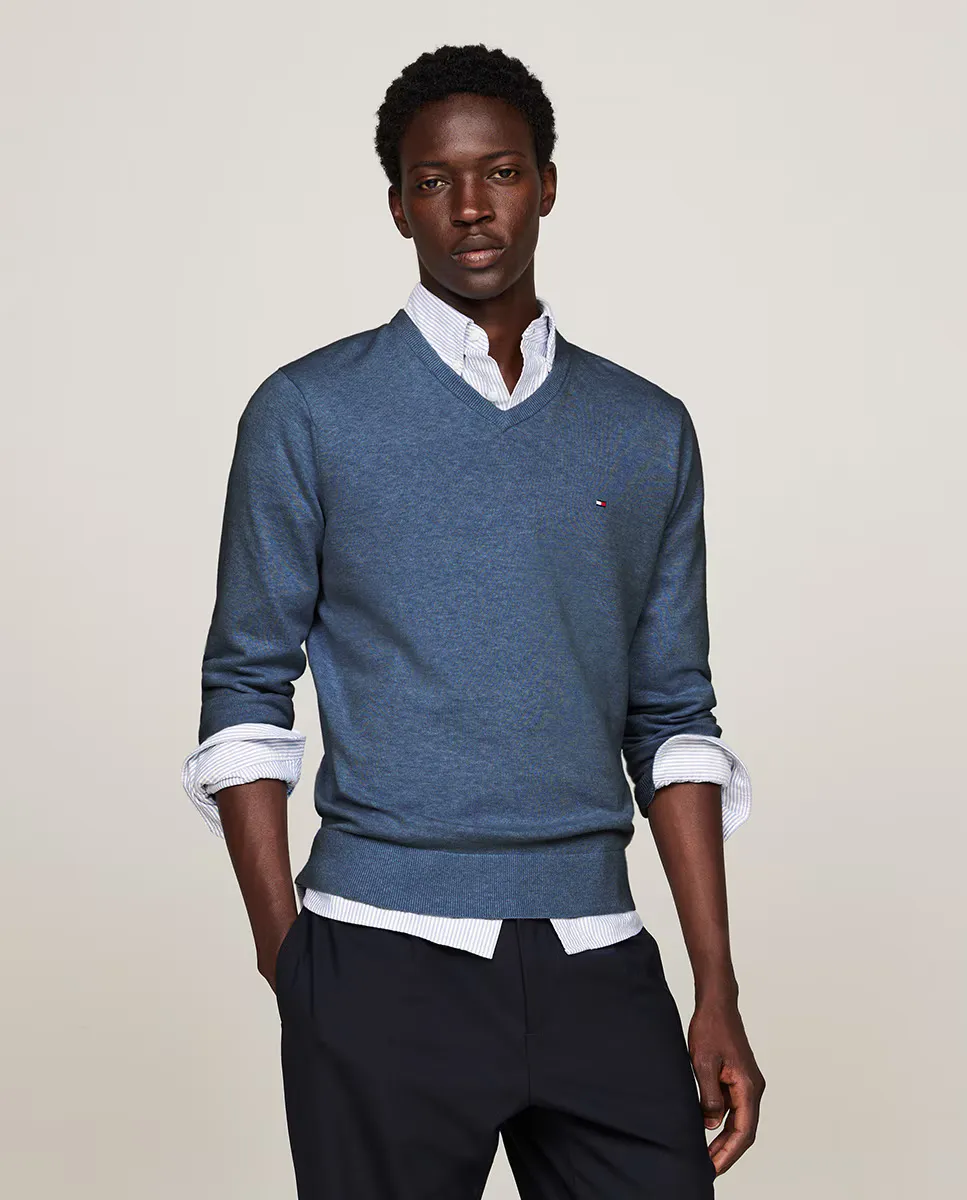 Мужской однотонный хлопковый свитер с V-образным вырезом Tommy Hilfiger, синий
Мужской однотонный хлопковый свитер с V-образным вырезом Tommy Hilfiger, синий