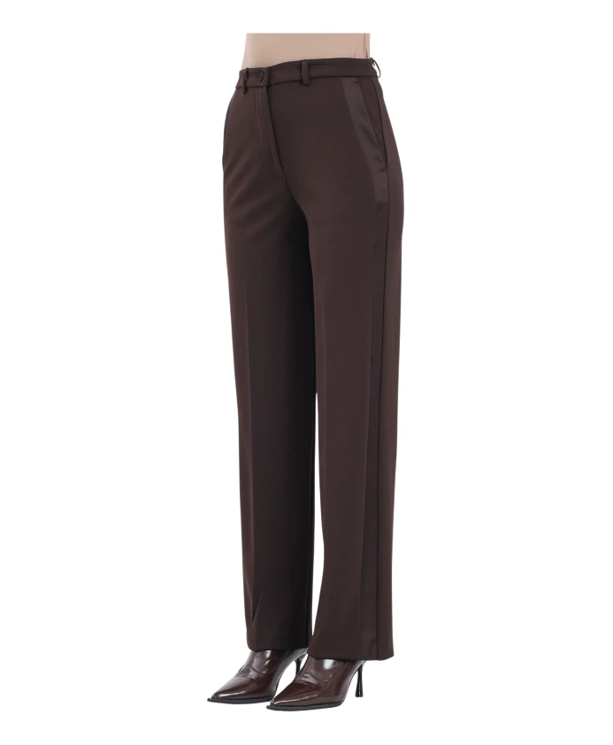 Коричневые элегантные брюки прямого кроя. Vicolo, коричневый
Коричневые элегантные брюки прямого кроя. Vicolo, коричневый