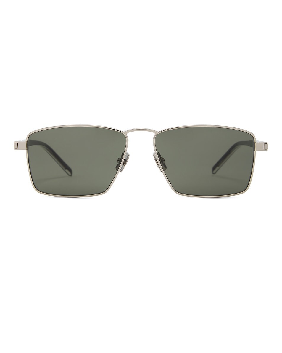 Металлические квадратные солнцезащитные очки Saint Laurent, цвет Silver & Grey
Металлические квадратные солнцезащитные очки Saint Laurent, цвет Silver & Grey