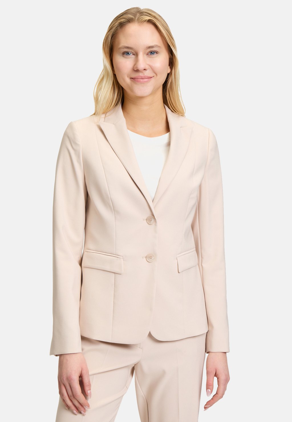 Блейзер KURZ LANGARM Betty Barclay, бежевый 
Блейзер KURZ LANGARM Betty Barclay, бежевый