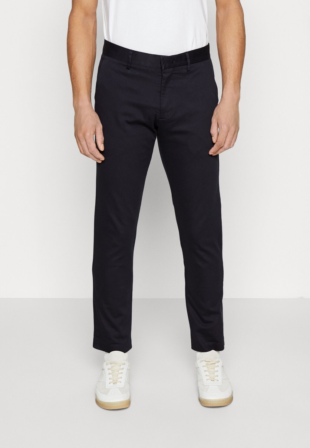 Чиносы THEO NN.07, цвет navy blue
Чиносы THEO NN.07, цвет navy blue