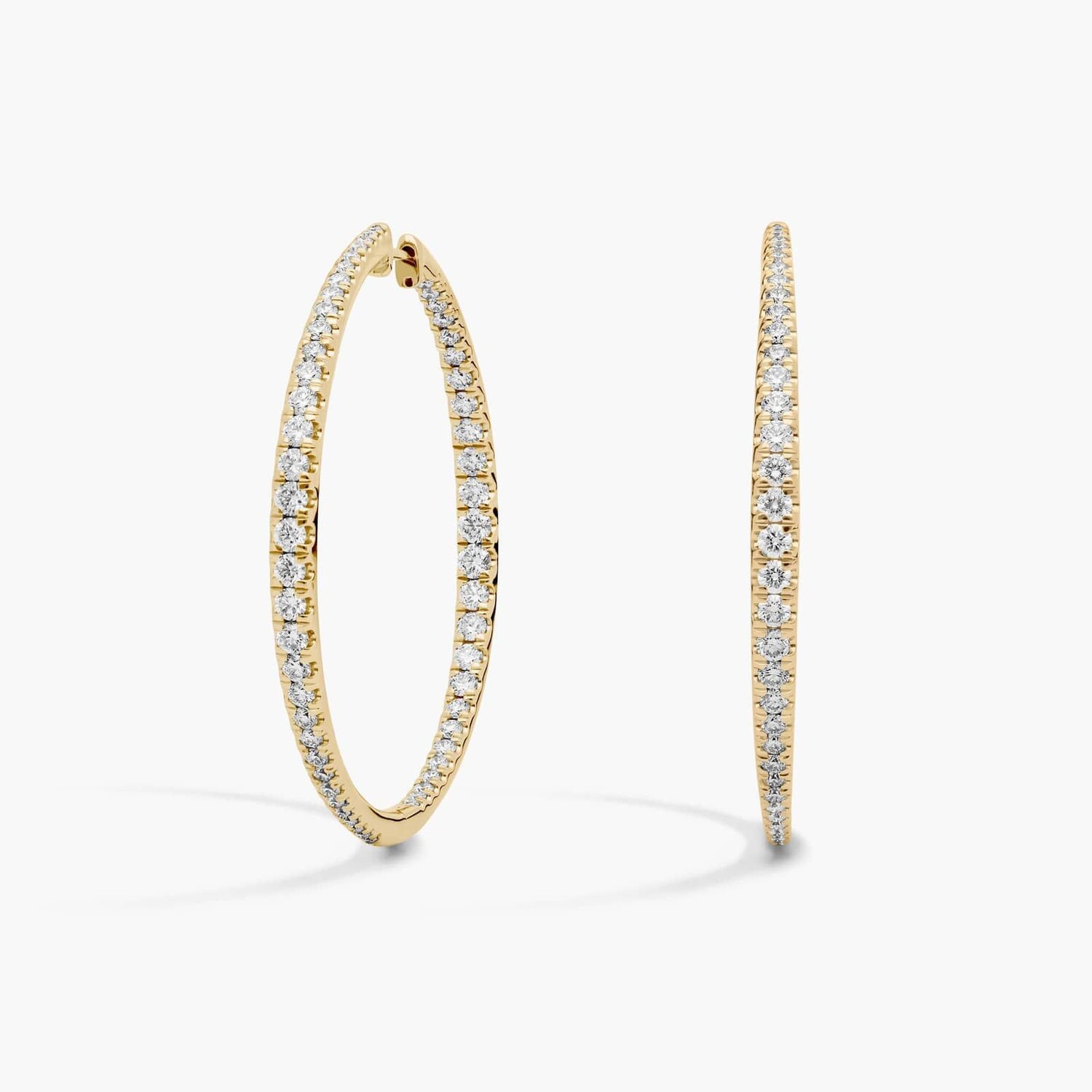 Серьги-кольца Graduating Eternity с бриллиантами из 14-каратного желтого золота (2 карата) Blue Nile
Серьги-кольца Graduating Eternity с бриллиантами из 14-каратного желтого золота (2 карата) Blue Nile