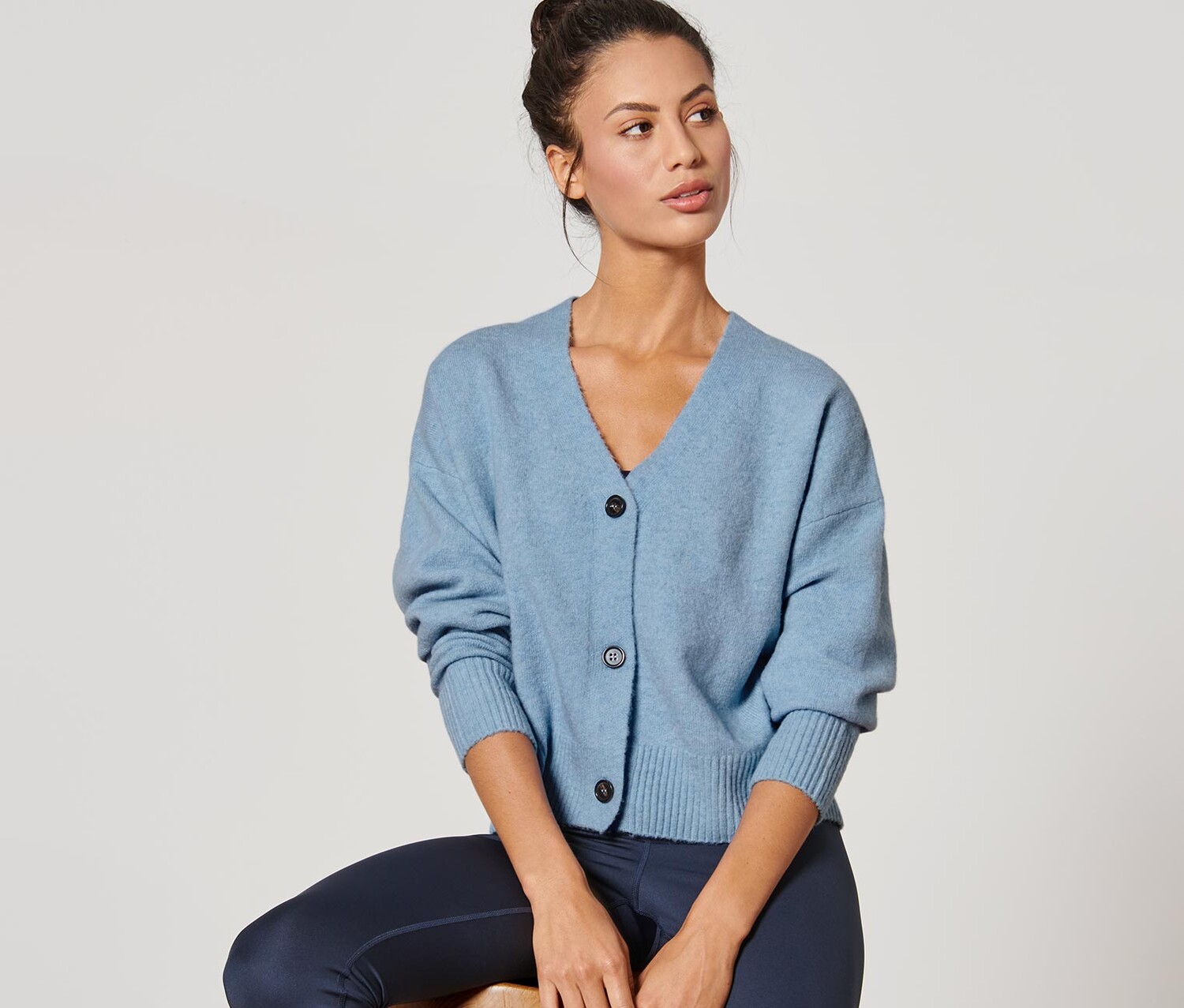 Кардиган объемной вязки Tchibo, светло-синий
Кардиган объемной вязки Tchibo, светло-синий