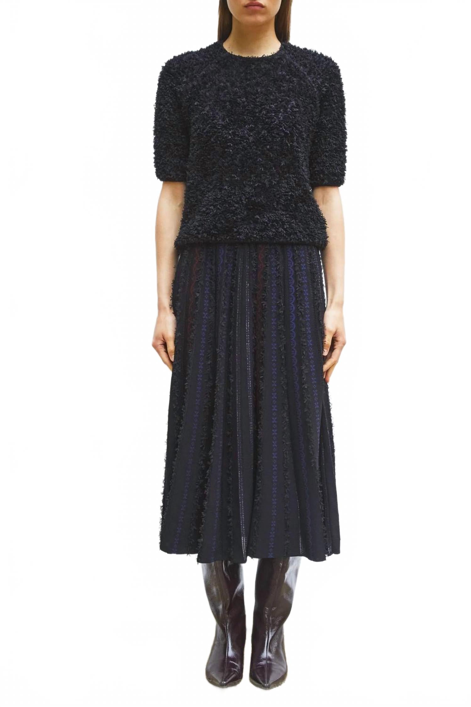 Molli Налокотник Desperado с текстурированной поверхностью, черный
Molli Налокотник Desperado с текстурированной поверхностью, черный