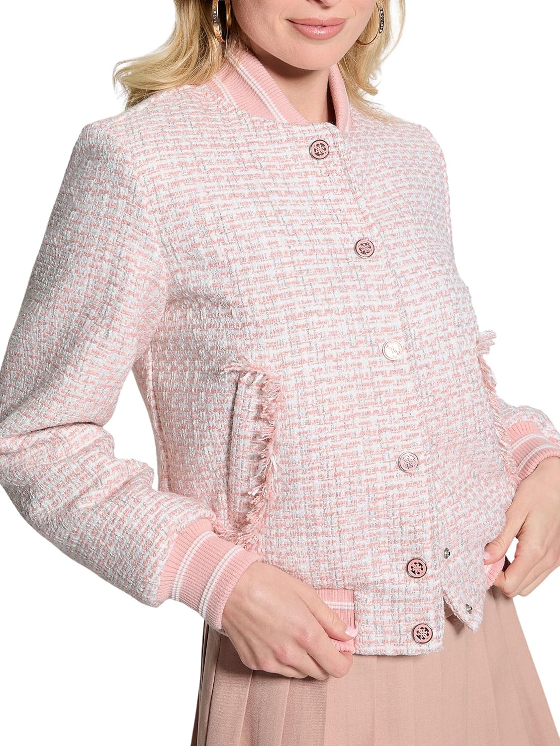 Женская куртка-бомбер Gloria из твида Eco New от GUESS, Low Key Pink Multi
Женская куртка-бомбер Gloria из твида Eco New от GUESS, Low Key Pink Multi
