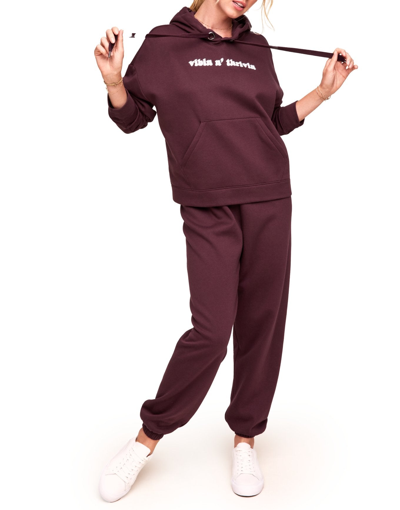 Женская классическая флисовая толстовка Sierra Adore Me, цвет oxblood 
Женская классическая флисовая толстовка Sierra Adore Me, цвет oxblood