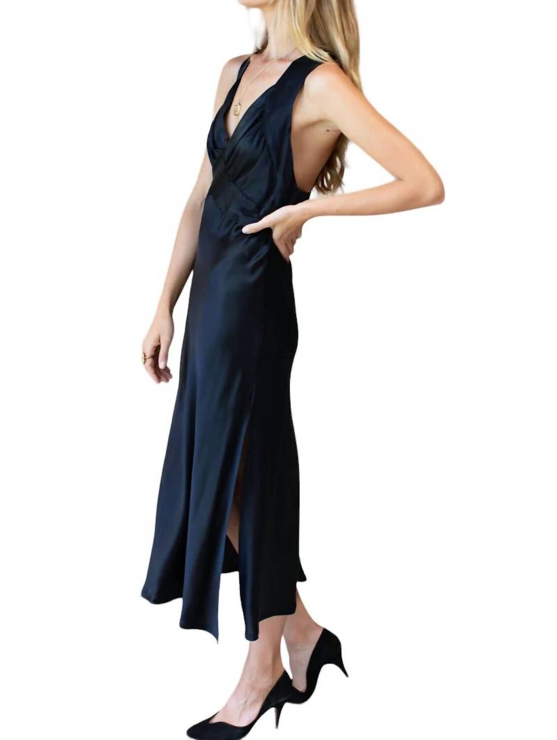 Черное шелковое платье миди без рукавов Violetta Emerson Fry
Черное шелковое платье миди без рукавов Violetta Emerson Fry