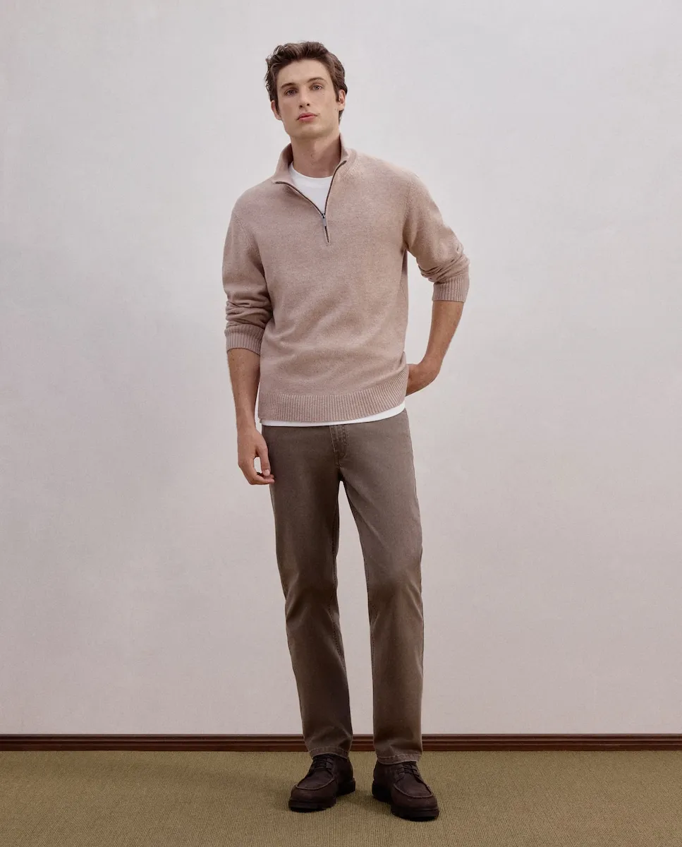 Мужские брюки с пятью карманами, спортивного стиля, обычного кроя, из хлопка с эластаном Dustin, темно-коричневый
Мужские брюки с пятью карманами, спортивного стиля, обычного кроя, из хлопка с эластаном Dustin, темно-коричневый