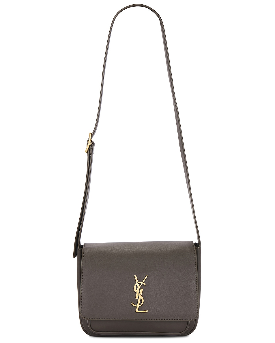 Сумка Niki Besace Saint Laurent, Light Musk
Сумка Niki Besace Saint Laurent, Light Musk