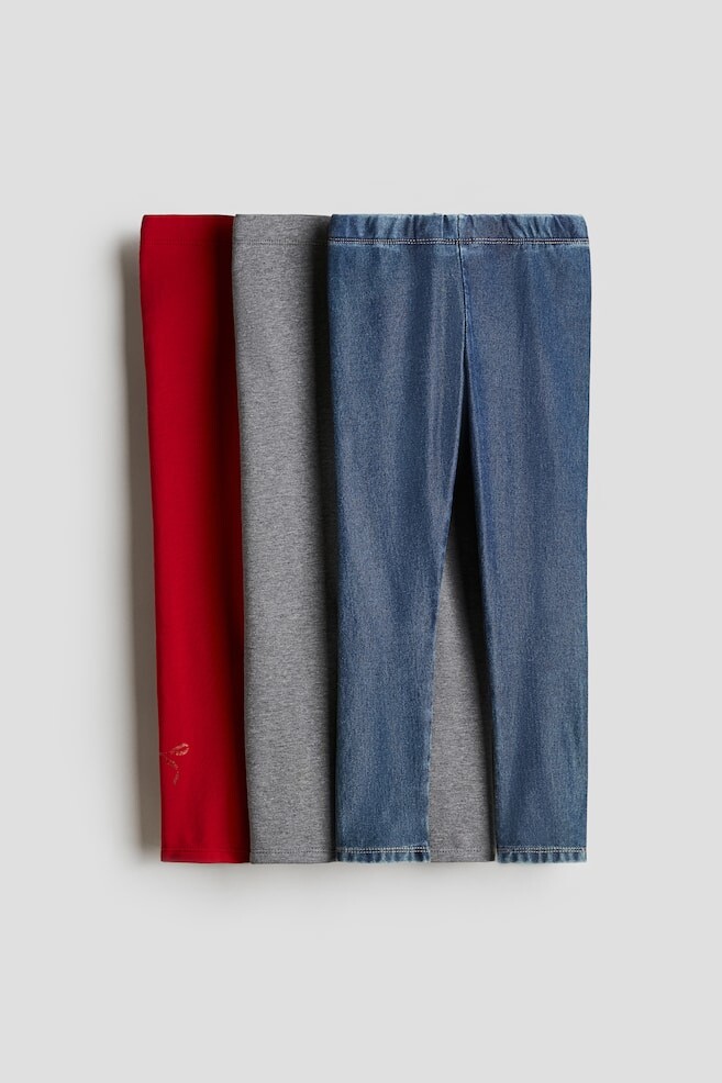 Комплект леггинсов H&M, 3 предмета, красный/голубой/серый
Комплект леггинсов H&M, 3 предмета, красный/голубой/серый