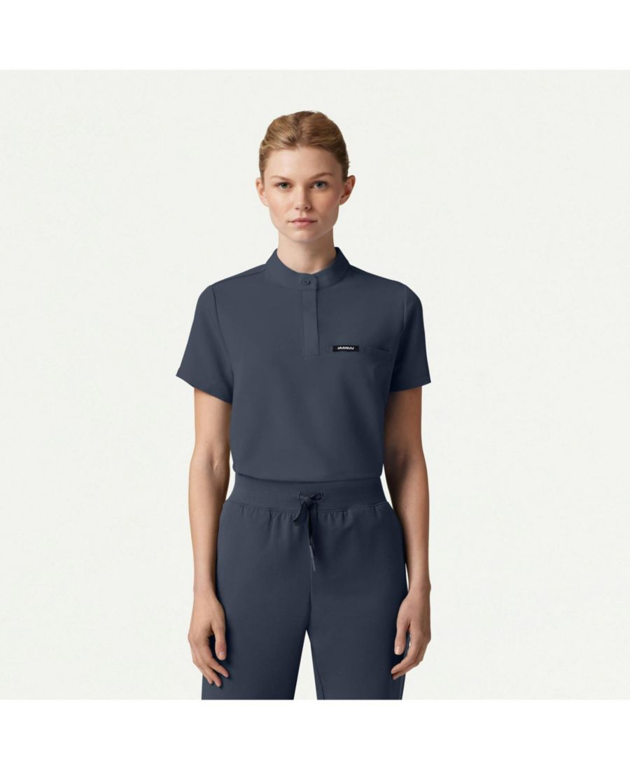 Женская медицинская рубашка Savi с одним карманом и классическим воротником-стойкой Jaanuu, Carbon gray
Женская медицинская рубашка Savi с одним карманом и классическим воротником-стойкой Jaanuu, Carbon gray