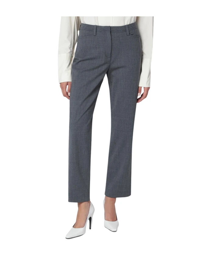 Обычные брюки Thelatest, серый
Обычные брюки Thelatest, серый