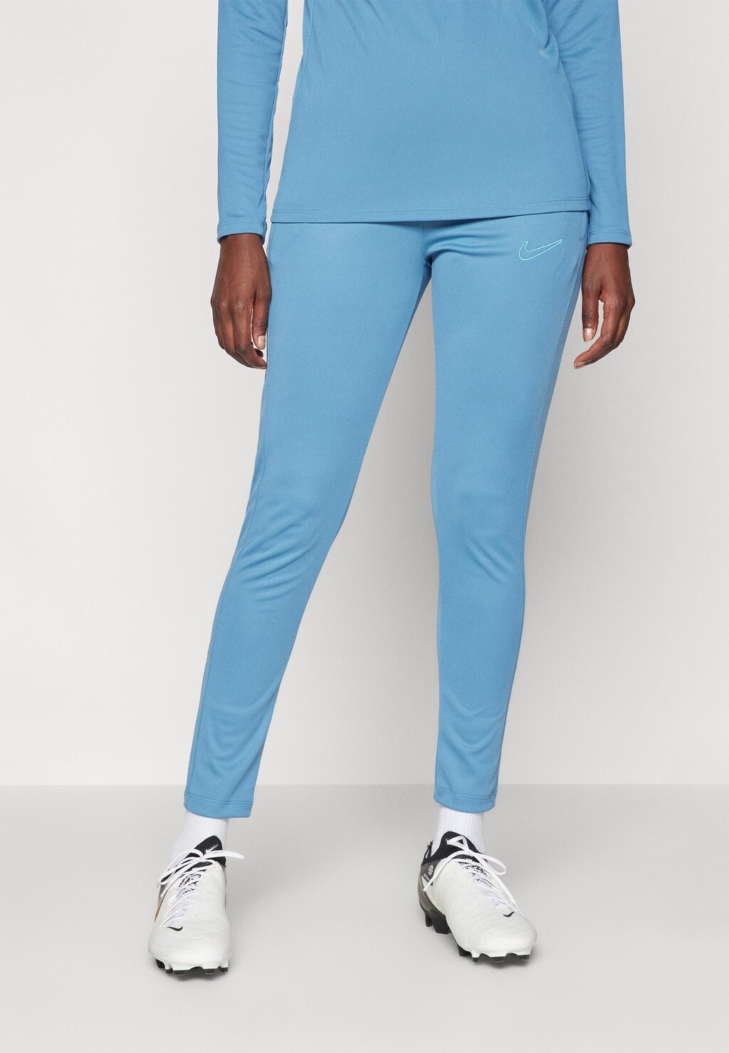 Спортивные штаны ACADEMY PANT Nike, синий
Спортивные штаны ACADEMY PANT Nike, синий